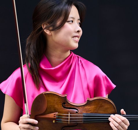 Portrait of Hana Chang