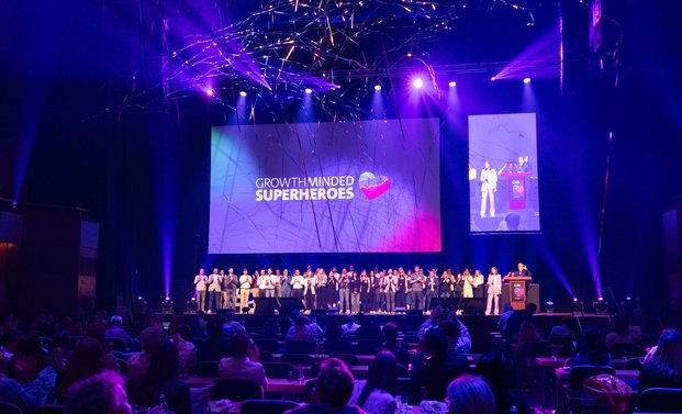 growth-minded SUPERHEROES