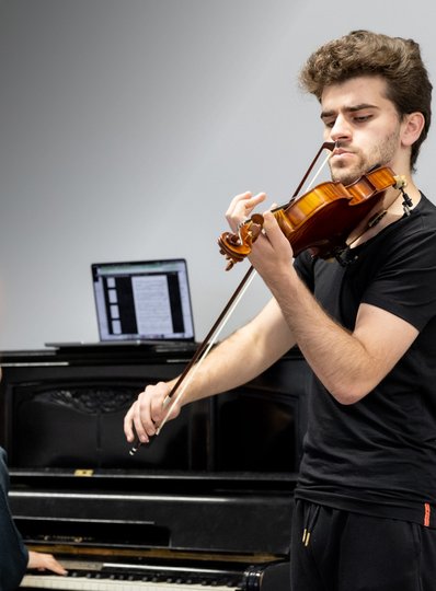 Debuet Schulbesuch