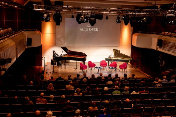Raumakustik Mozart Saal - Testkonzert mit Kit Armstrong
