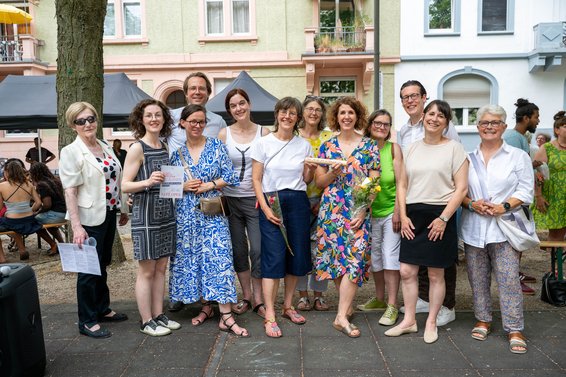 Staffelübergabe bei "Eine Straße geht ins Konzert"