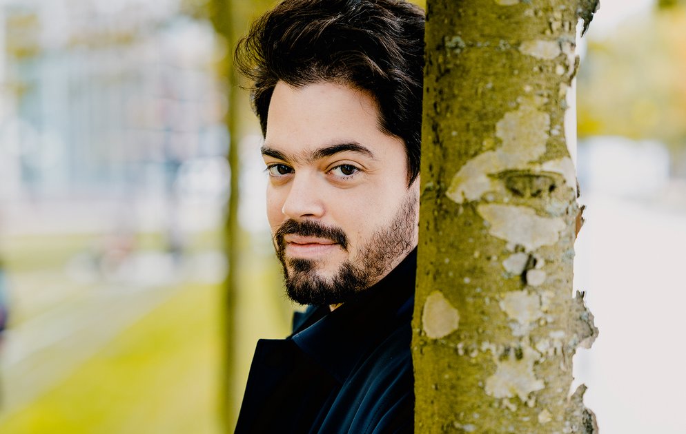 Porträt von Lahav Shani