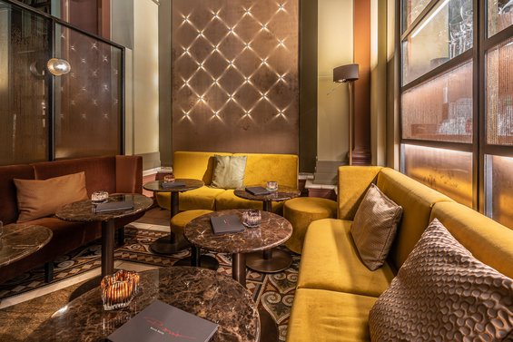 Rosso Suite