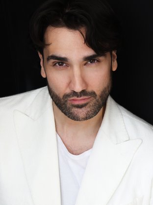 Jonathan Tetelman